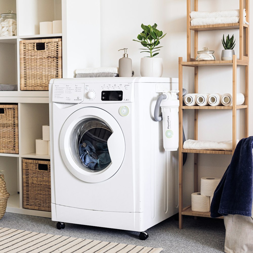 Compact Washer Helper